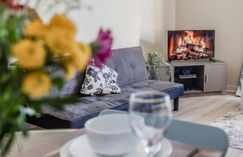 Waterfront Quayside Apartment with secure parking & lift, Ideal for Mobility Users - Foto 8