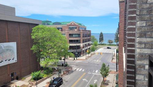 Park 302 Downtown in the Heart of Traverse City - Foto 4