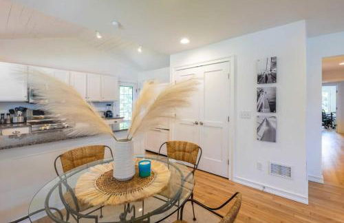 Driftwood Cottage by Rove Travel - Serene Cottage - Foto 14