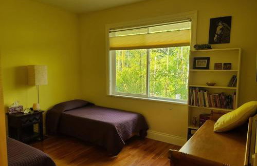 Expansive Dual-Kitchen Retreat - Foto 26