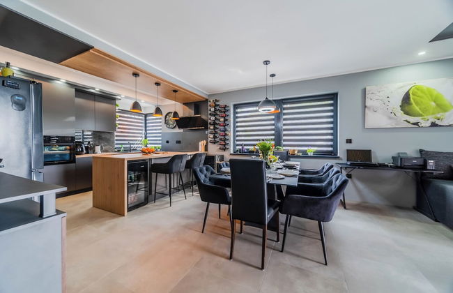 Villa Joy With Pool and Hot Tub - Foto 19