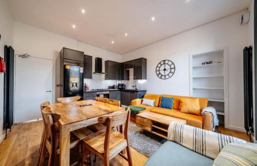 Duplex Penthouse - 11 Guests 7 Beds 15' Centre - Foto 12