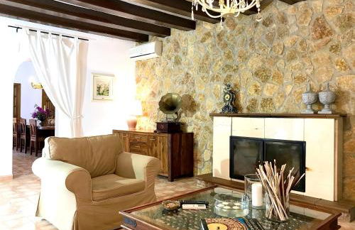 Spacious villa in Can Trabal with private pool and jacuzzi 980 m² - Foto 30