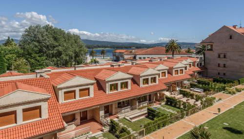 Apartamentos La Toja - Foto 1