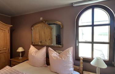 Helle Souterrain-Wohnung mit eigenem Eingang - Foto 16