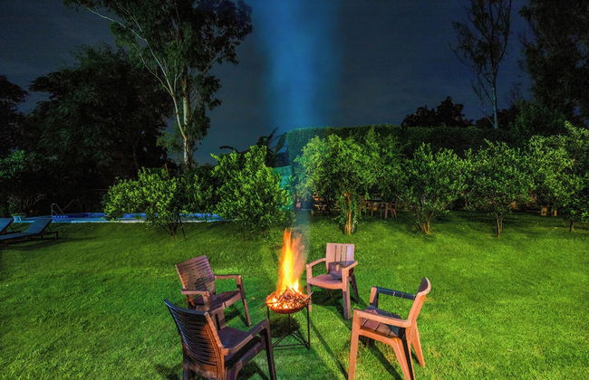 Alaya Stays 3 BHK with Pvt Pool-Daffodil - Foto 55