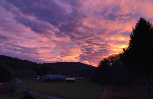 The Blue House On The Hill Catskills—Views - Photo 47