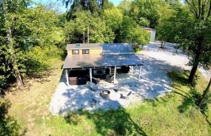 Stargazers' Retreat A Tiny Home on the Riverside - Photo 53