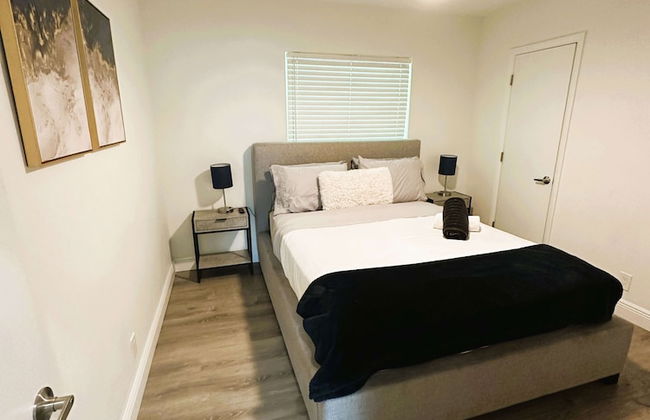 BnB Hyperion Spacious 2b1b Getaway Near Beach - Foto 15