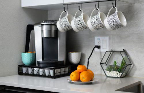 Casa Clementine - 10 min to SNA&Beach Plus Free Parking - Foto 8