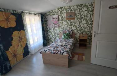 petite maison dans village de caractére - Foto 11