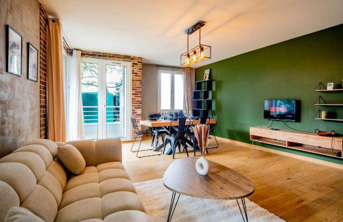 L'Industriel - Proche Hôpital - Parking - Balcon - Foto 1