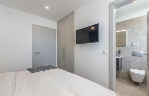 Villa Vistra, Brand New Luxury Villa with Poolbar - Foto 29