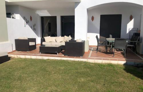 Superior 3BR GolfLA Apartment Minutes from Puerto Banus & Marbella - Photo 12