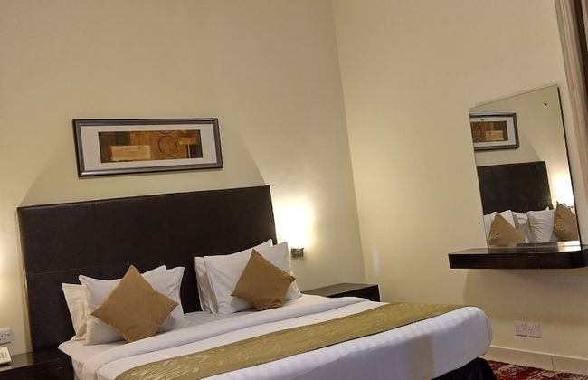 Tulip Creek Hotel Apartments - Photo 16