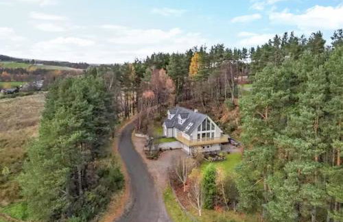 Stunning 4 bed rural retreat in Aberlour - Foto 1