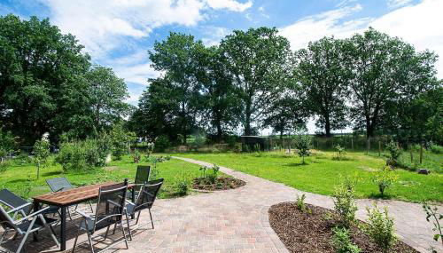 Ferienhaus mit Terrasse und Garten in Wandlitz - Photo 3, Garden view