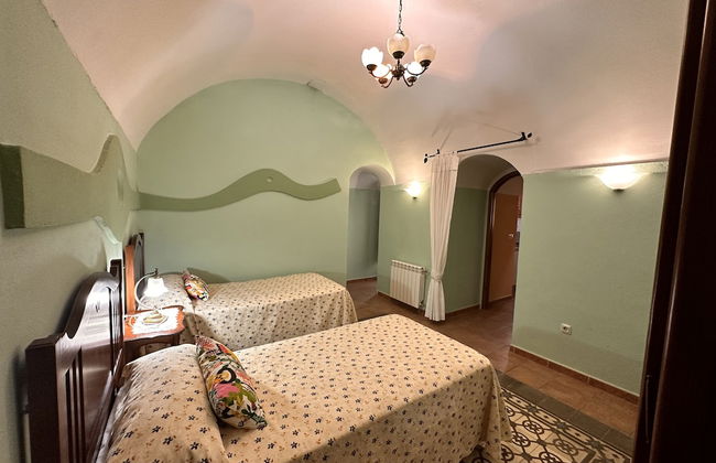 Cuevas la Granja - Foto 48