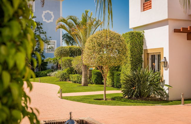 Apartamentos Cortijo del Mar Resort - Photo 3