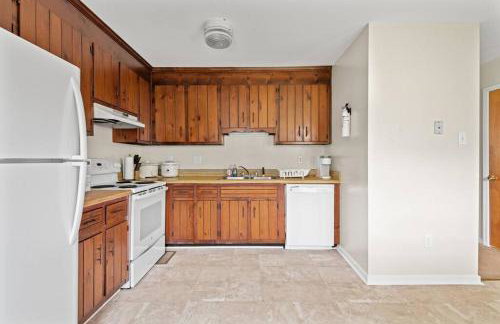 Prime Location 2 BR Oasis with Washer and Dryer - Foto 21