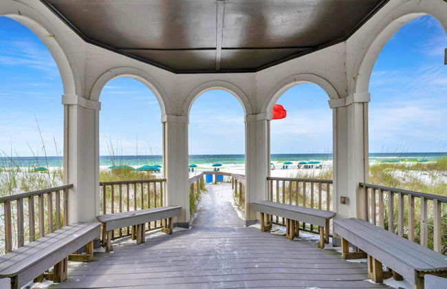 The Spyglass a 5 bed 3 bath house that sleeps 14 and just 67 steps from the beach - Foto 121