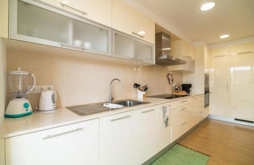 Alojamento Encantador no Centro de Ponta Delgada - Photo 15