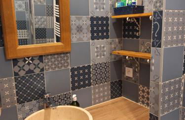 Le Lapin dans la Cour - Foto 13