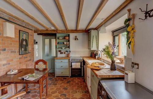 Wedgewood Barn - Photo 11