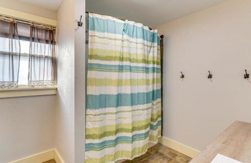 Nature Lovers Retreat By the High Trestle Trail! - Foto 15