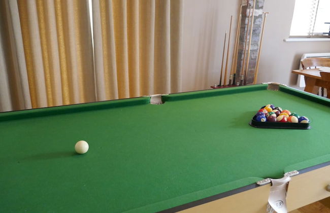 Super Spacious Barn Conversion With Free Wifi, Netflix Fireplace - Photo 15