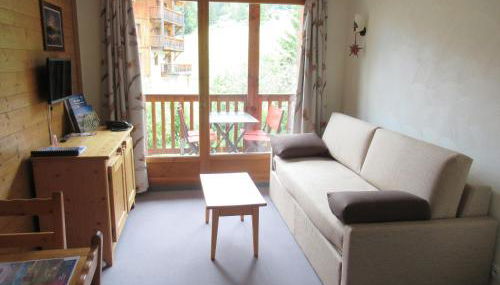 Résidence Les Alpages 4 étoiles - Appartement 4 personnes - Piscine, Hammam, Sauna, Jacuzzi - ValCenis 73480 - Foto 1