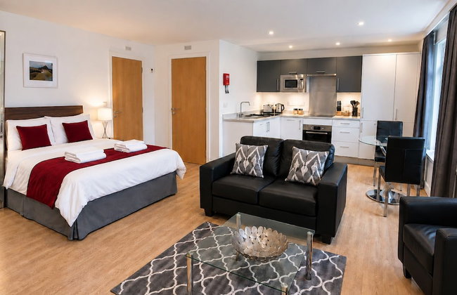 Roomspace Serviced Apartments - Swan House - Photo 19