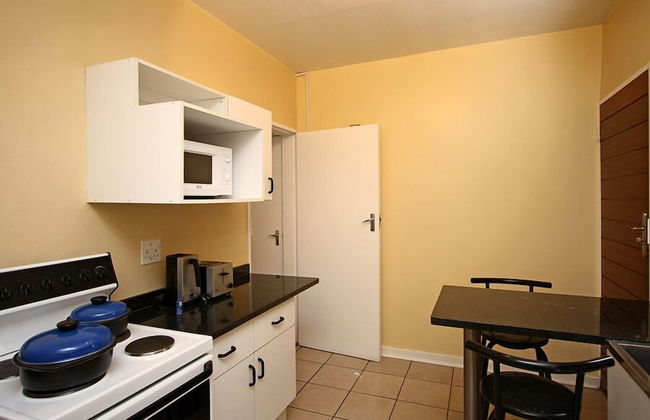 Vetho 1 Apartments OR Tambo Airport - Photo 19