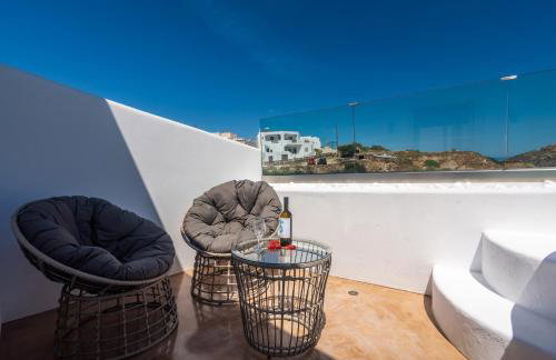 Geomilos Deluxe Rooms - Foto 24