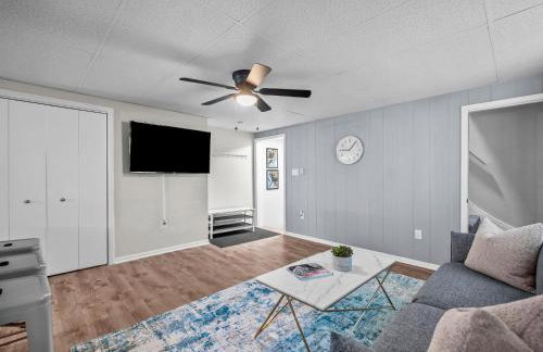 Bloomfield, Pittsburgh Bright and Spacious TWO Bedroom Apt with Free Parking - Foto 14