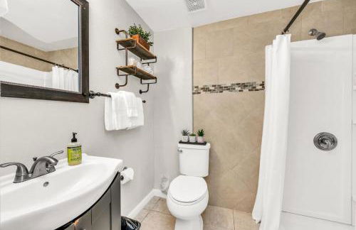 Birds of Paradise: Unwind in Nature's Embrace - Foto 52