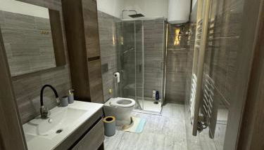 RaJan Home - Foto 2, Shower