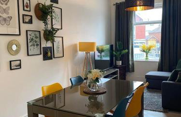 The Retreats 1 Kenfig Hill Pet Friendly 2 Bedroom Flat with King Size bed twin beds and sofa bed sleeps up to 5 people - Foto 5