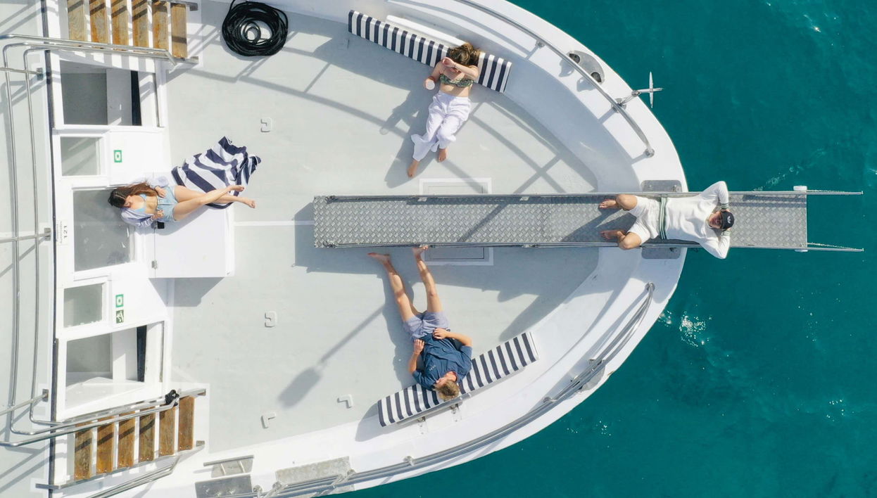 Entardecer de barco pela baía de Palma