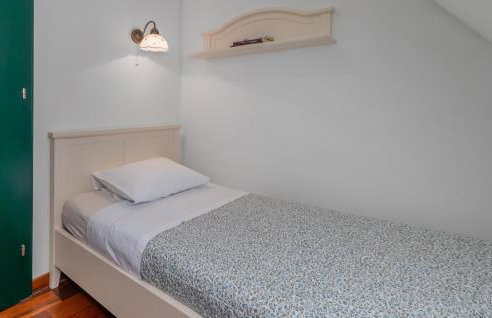 2 Bedroom Gorgeous Home In Frkasic - Photo 35