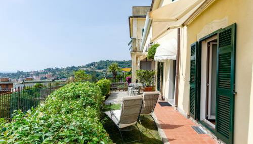 JOIVY Inviting Flat with Garden and Sea View in Rapallo - Photo 1