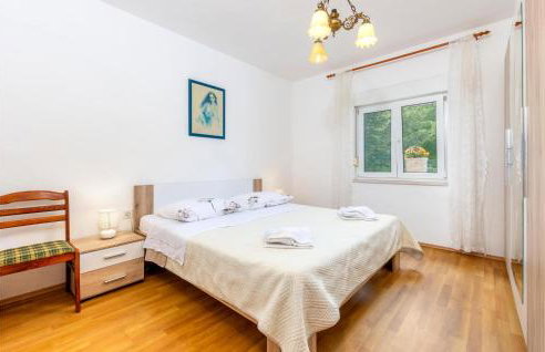 Three-Bedroom Holiday Home In Neoric - Photo 29