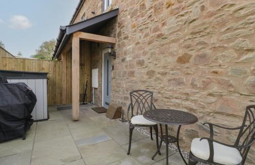 The Old School - Photo 2