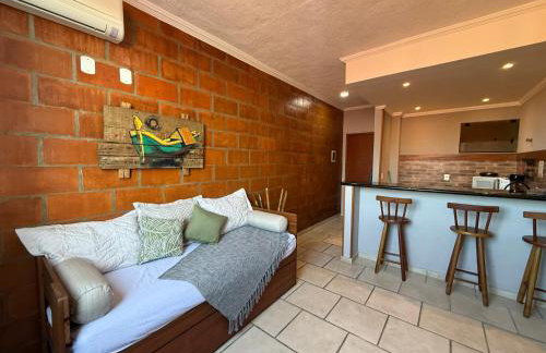 Varandas ao Mar Apto 117 Cond Frente Mar na Praia Grande - Foto 9