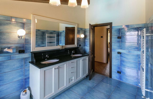 Luxury Villas in Poppi With Heated Pool - Foto 16