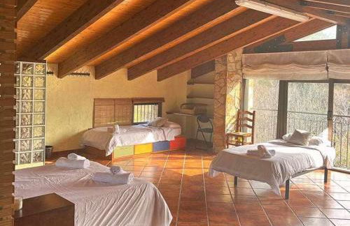 Masía de piedra con piscina - Foto 31