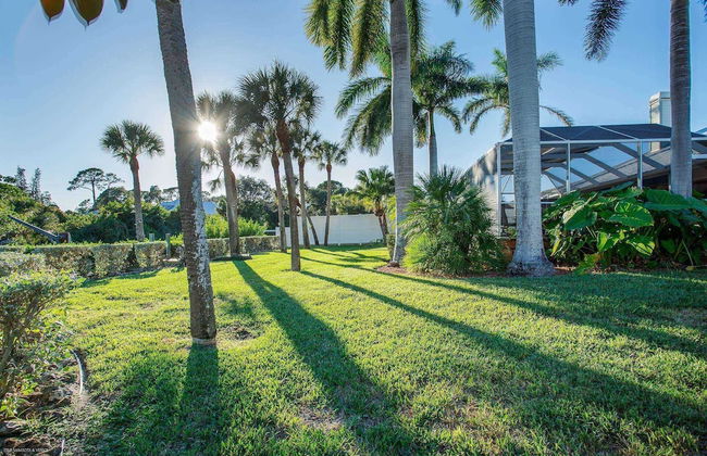 Nokomis Pool Home on the Canal - Foto 44