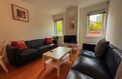 1 Bedroom City Centre Apartment - Sleeps 4 - Foto 1