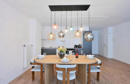 Beautiful 2-Room Apartment in City Center with Kitchen and Free Wifi - Foto 11