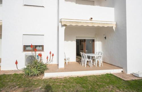 Renovated Algarve Apartments with Pool - Foto 35